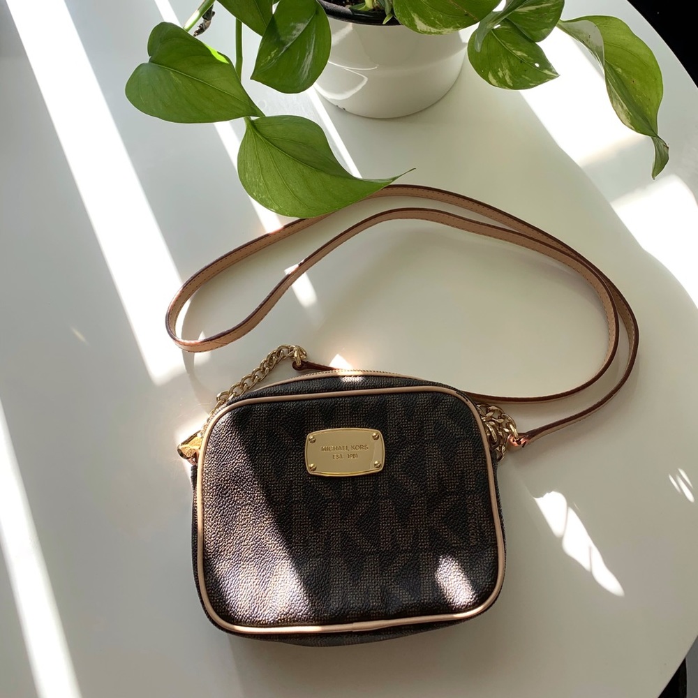 Michael Kors Mini Jet Set crossbody